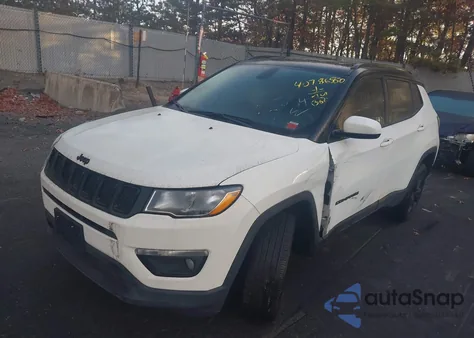 2020 Jeep Compass Altitude 4X4 from USA, damaged, VIN 3C4NJDBB5LT130128